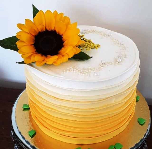 Decoración Sencilla De Girasoles Para Cumpleaños