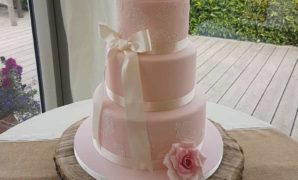 Bolo De Chantininho Para Casamento 082ed3802