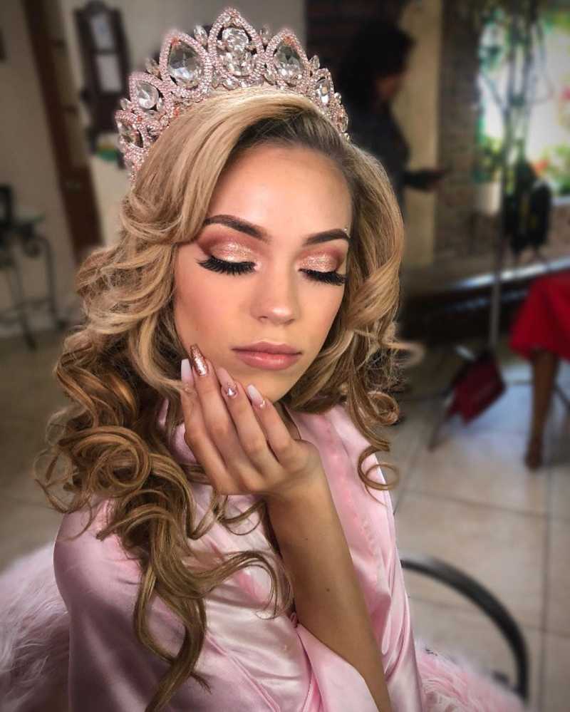 2020 Peinados Para Quinceaneras 2021 470fc3f14